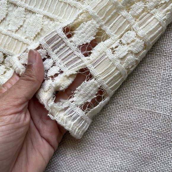 Off White H&M Lace Dress - Picture 6 of 8